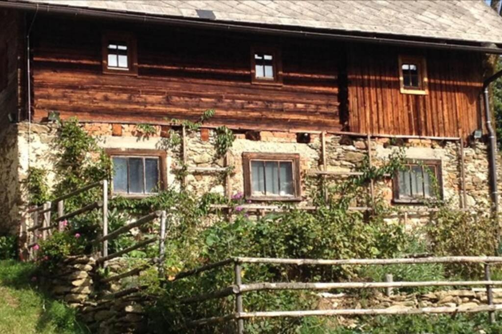 Charmantes Gaestehaus Am Waldrand In Alpiner Lage Siehe Auch Zweites Objekt Gaestewohnung In Altem Bauernhaus Stanz Im Murztal Exteriör bild